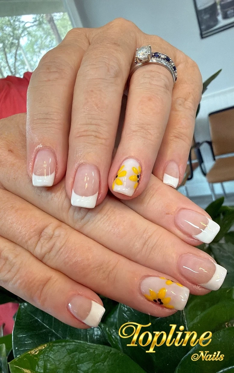 Topline Nails